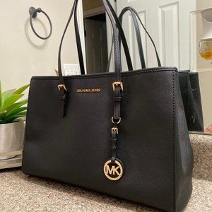 Michael Kors Jet Set Travel East West Tote